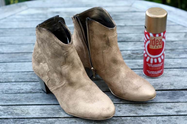 How to clean suede boots